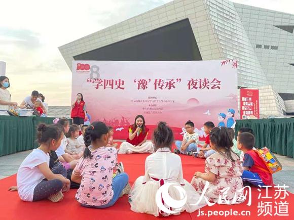 逃出昏暗的地下室
